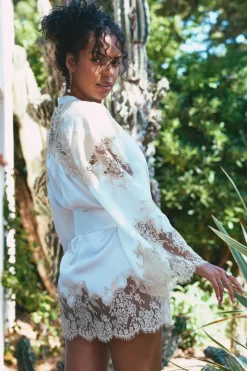 Silk Nightwear | Mother's Day>Marjolaine Apolline Silk Short Robe in Natural