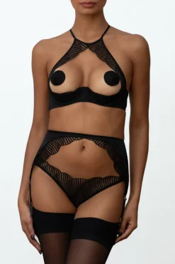 2 Piece Lingerie Sets>Coco de Mer Athena Quarter Cup Bra & Open Suspender Knicker