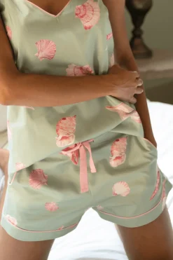 Pyjama Pants & Shorts | £30 And Under><noscript><img width=