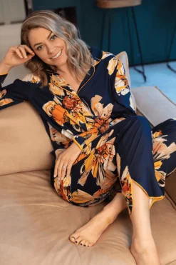 Pyjama Tops | £30 And Under><noscript><img width=