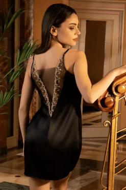 Silk Nightwear | Nighties, Babydolls & Chemises><noscript><img width=
