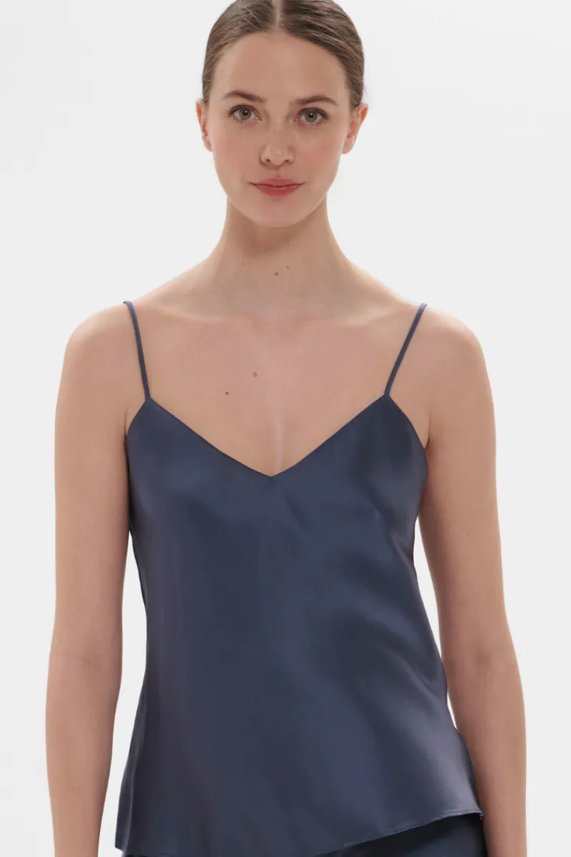 Silk Nightwear | Pyjama Tops>Simone Pérèle Dream Silk Camisole Cinder Blue