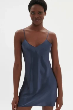 Silk Nightwear | Nighties, Babydolls & Chemises>Simone Pérèle Dream Silk Nightdress Cinder Blue