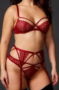 Red Lingerie | £30 And Under>Journelle Karina Suspender Belt in Mulberry