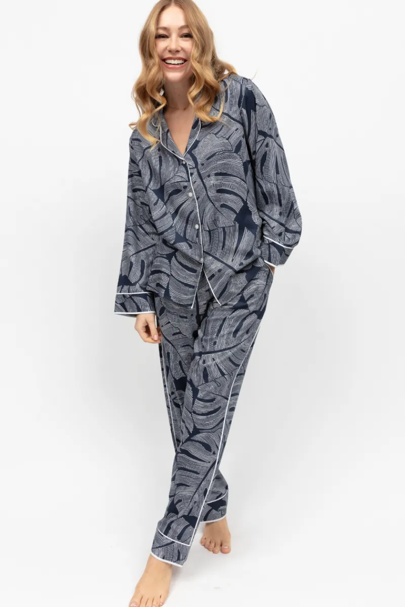 Pyjama Sets | Mother's Day>Fable u0026 Eve Knightsbridge Leaf Print Pyjama Set KnightsbridgeLeafPrint