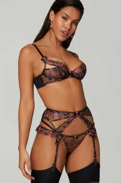 Suspender Belts | Suspender Belts><noscript><img width=