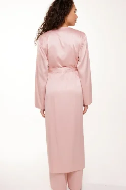 Kimonos & Robes><noscript><img width=