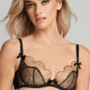 Sheer Lingerie | Plunge Bras>Agent Provocateur Lorna Plunge Bra Leopard