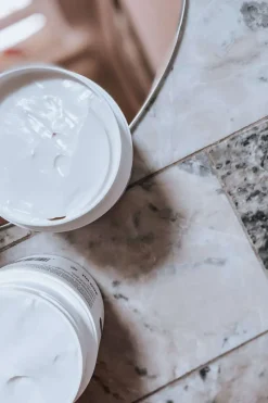 Pleasure | £30 And Under>FiORE Rhubarb & Mint Nourishing Body Balm 200ml