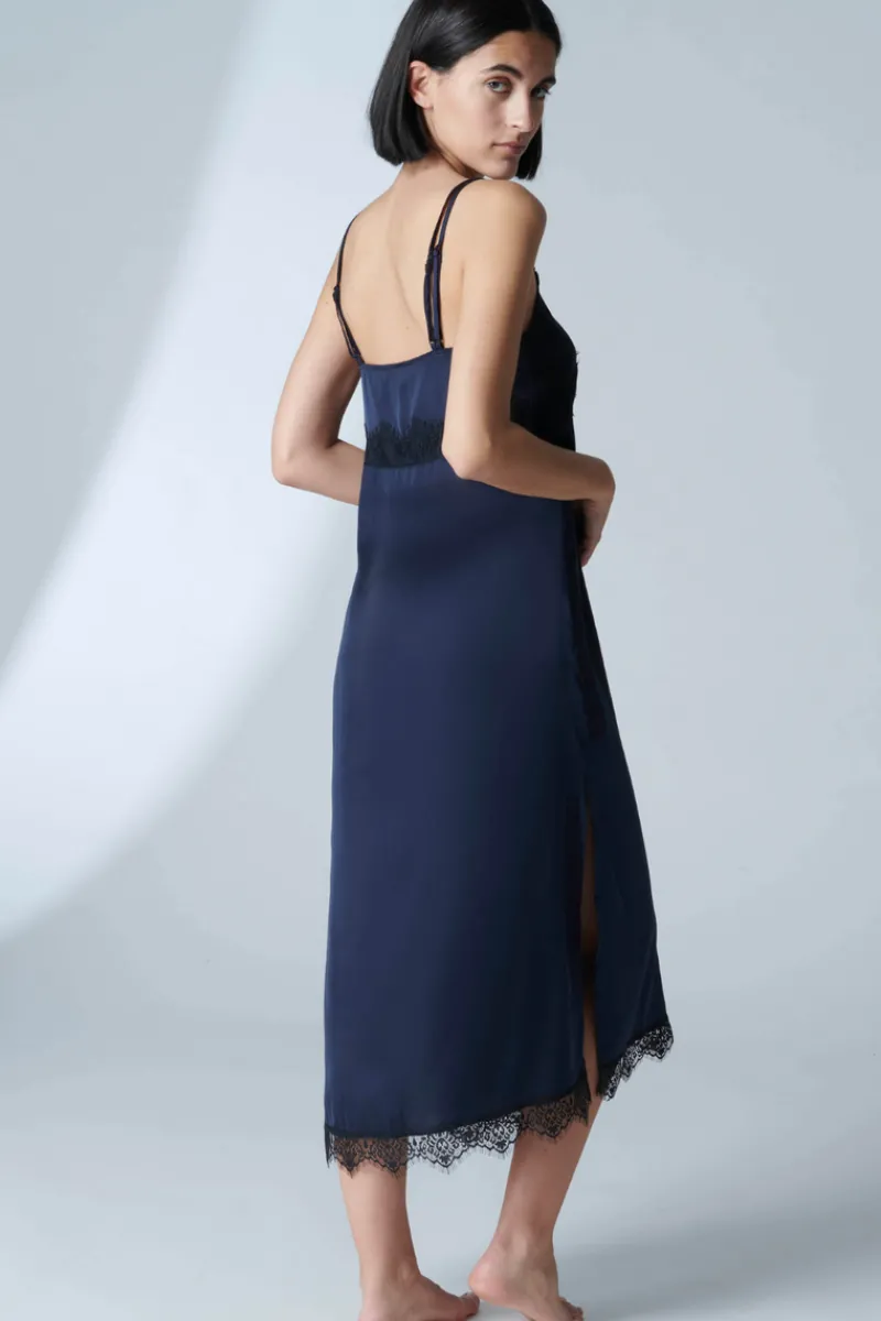 Nighties, Babydolls & Chemises | Luxury French Lingerie>Simone Pérèle Satin Secrets Long Nightdress in Full Moon