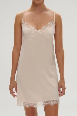 Nighties, Babydolls & Chemises | Bridal & Honeymoon Lingerie>Simone Pérèle Satin Secrets Nightdress Rose Sakura