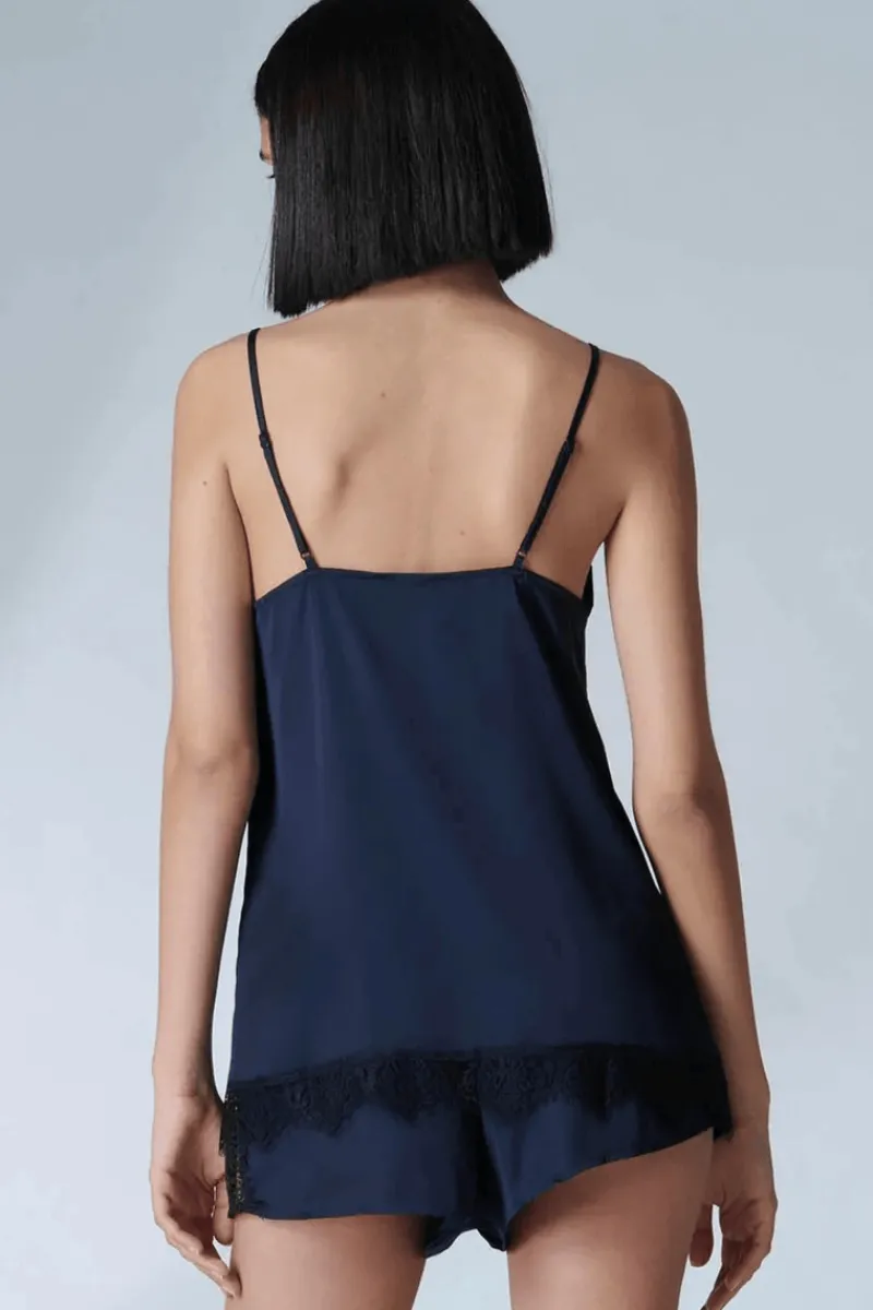 Pyjama Pants & Shorts | Luxury French Lingerie>Simone Pérèle Satin Secrets Short Full Moon