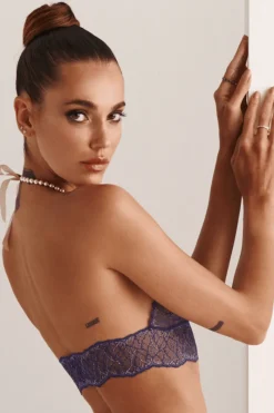 Sexy Lingerie | Halterneck Bras><noscript><img width=