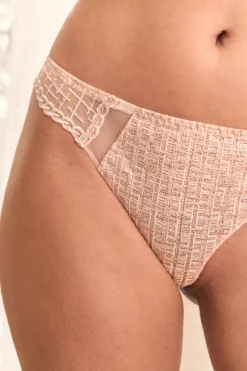 Luxury French Lingerie | Tangas><noscript><img width=